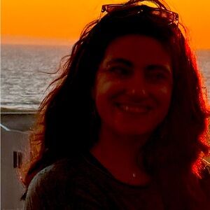 Meet your Posher, Becca